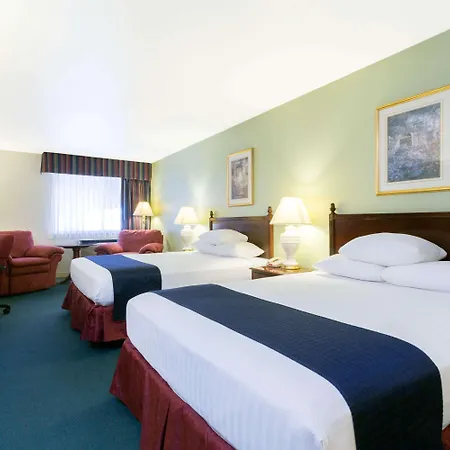 Super 8 By Wyndham Montpelier Hotel Exterior foto