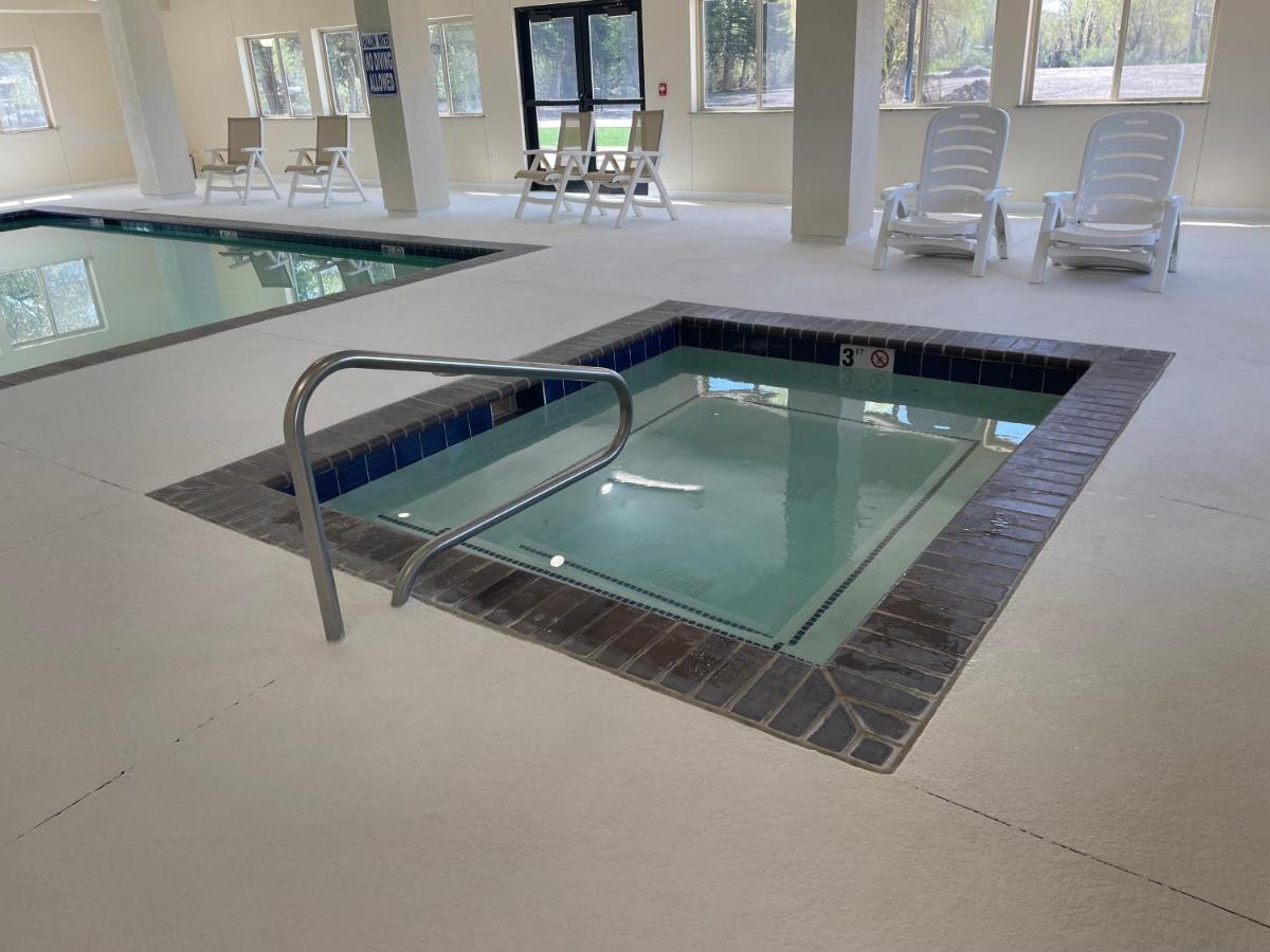 Hotel Super 8 By Wyndham 4*