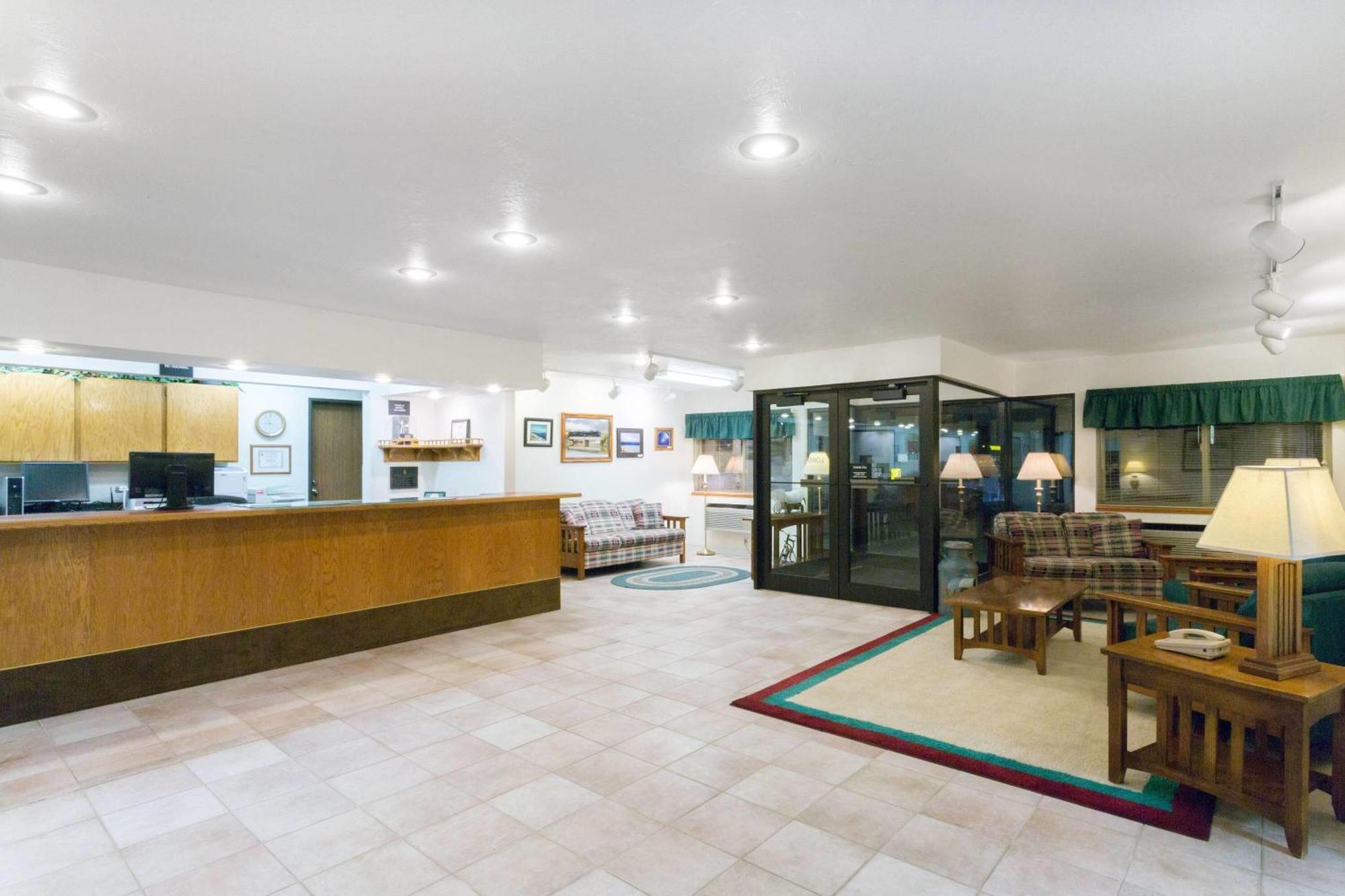 Super 8 By Wyndham Montpelier